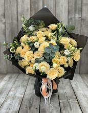 Букет цветов из:  Розы и Лизиантусы #REPLACE_PRED# Зайцево