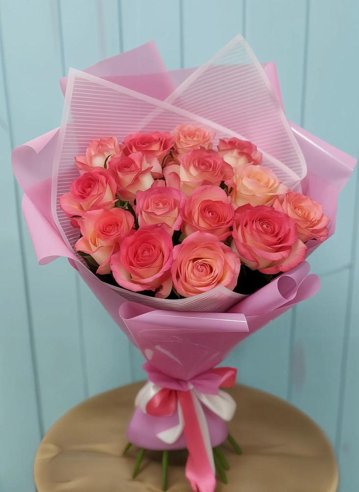 Букет 15 Розовых роз Равель в Зайцево