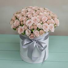 Цветочная композиция из Розы в шляпной коробке в Зайцево