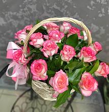 Цветочная композиция из Розы в корзине #REPLACE_PRED# Зайцево