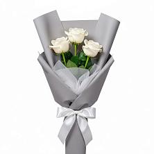Букет 3 белые розы в Зайцево
