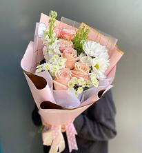 Букет цветов из:  Хризантемы и Розы в Зайцево