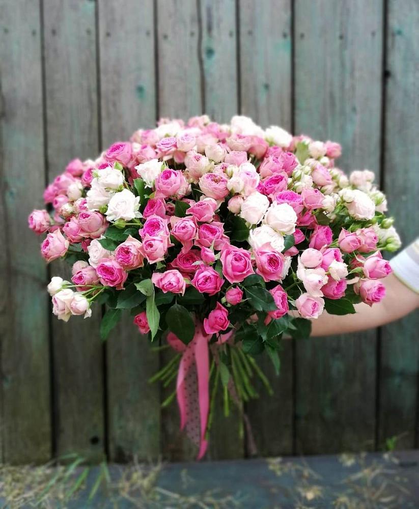 Букет Розовые кустовые розы Натали и Лав Лидия в Зайцево