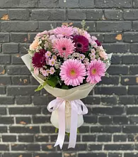 Букет цветов из:  Герберы и Хризантемы #REPLACE_PRED# Зайцево