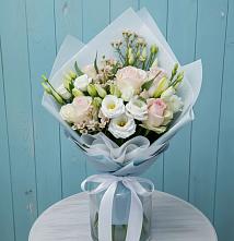 Букет цветов из:  Розы и Лизиантусы в Зайцево